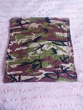 Camouflage Print Cotton Bedding Throw - Green/Cream/Brown